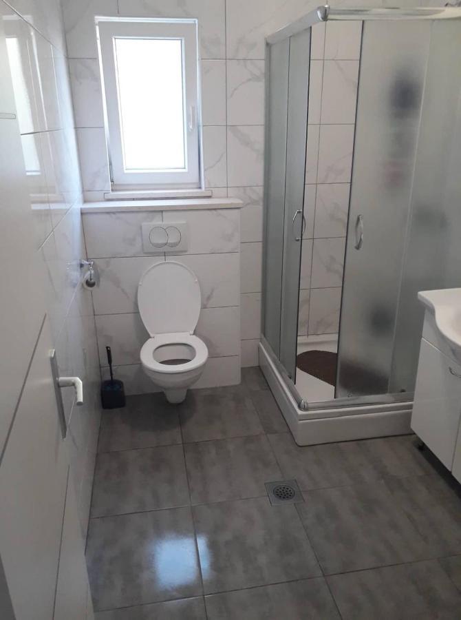 Apartment Senka Orebic Bagian luar foto